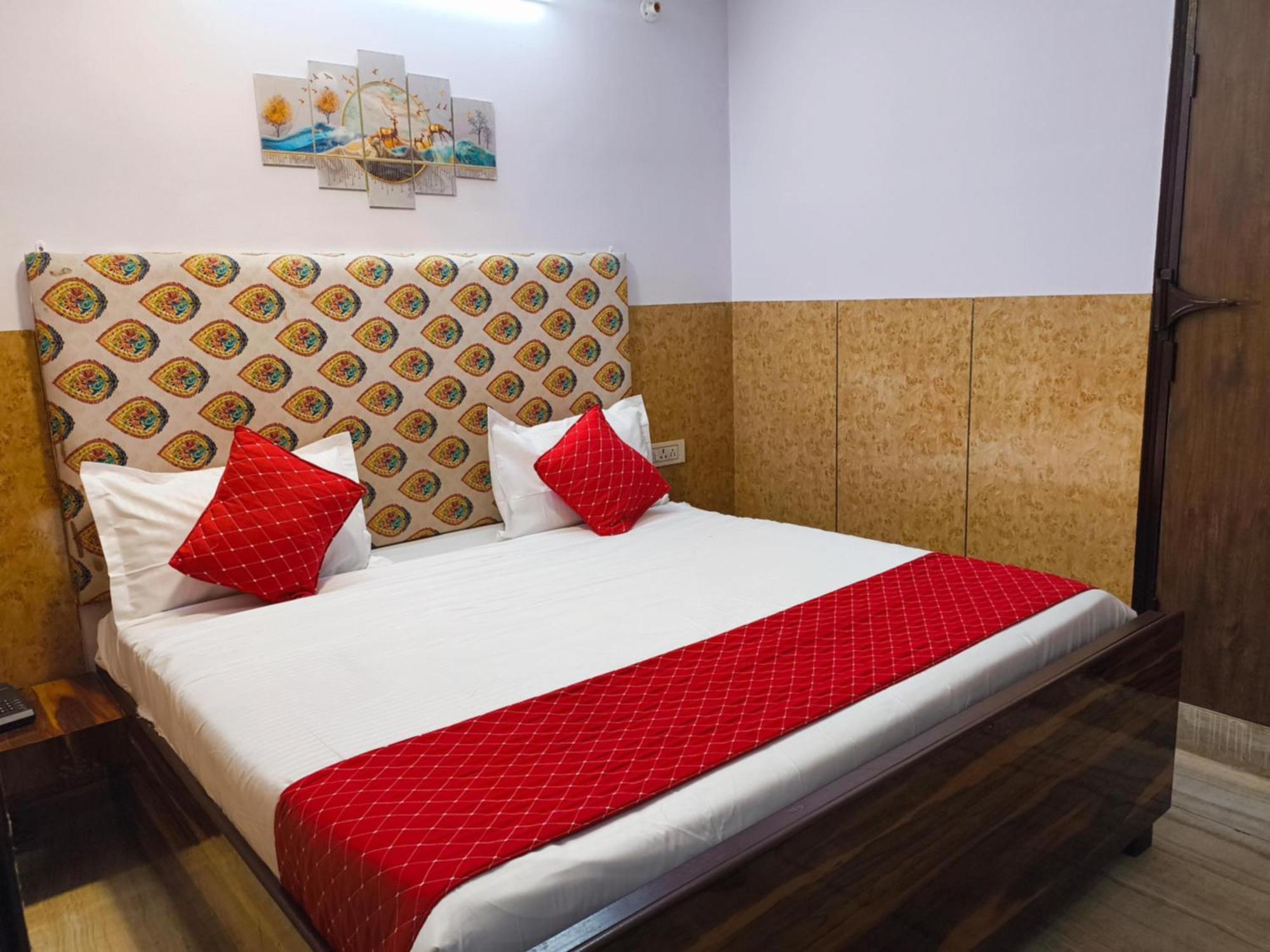Hotel Metro Park Új-Delhi Kültér fotó